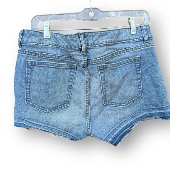 GAP Hadley Comfort Stretch Demin Jean Short Classic Everyday Women's size 8 - Picture 4 of 9